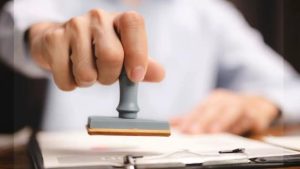 emergency leave as per UAE law
