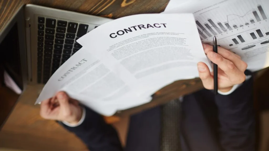 What Is Contract Staffing In UAE